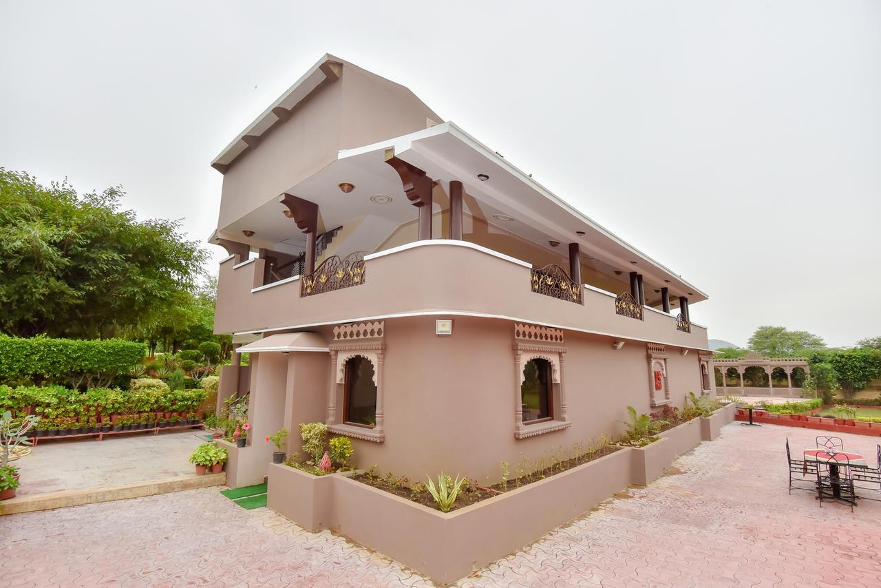 Araliayas Resort & Spa Udaipur Exterior photo